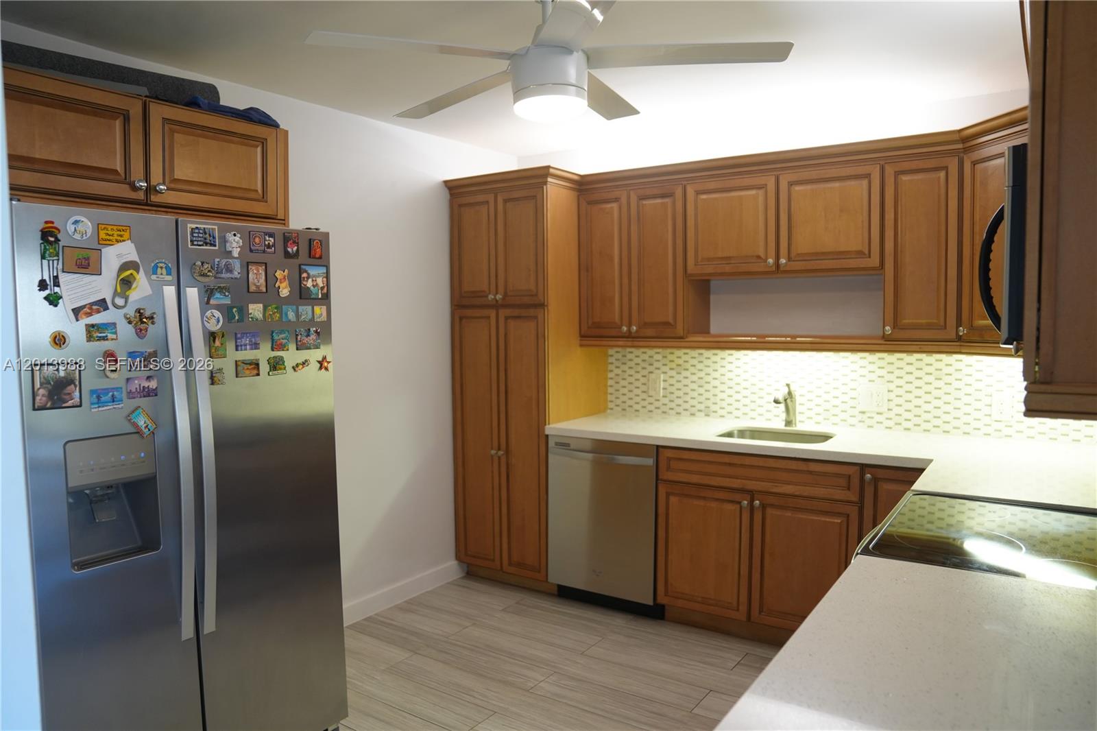 ADMIRALS PORT CONDO WEST - Residential