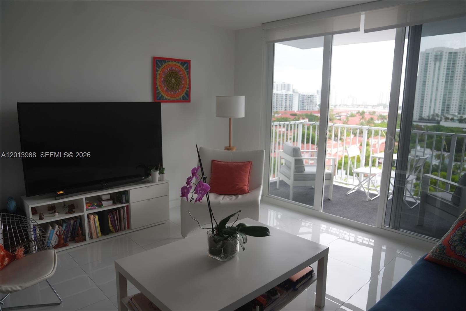 ADMIRALS PORT CONDO WEST - Residential