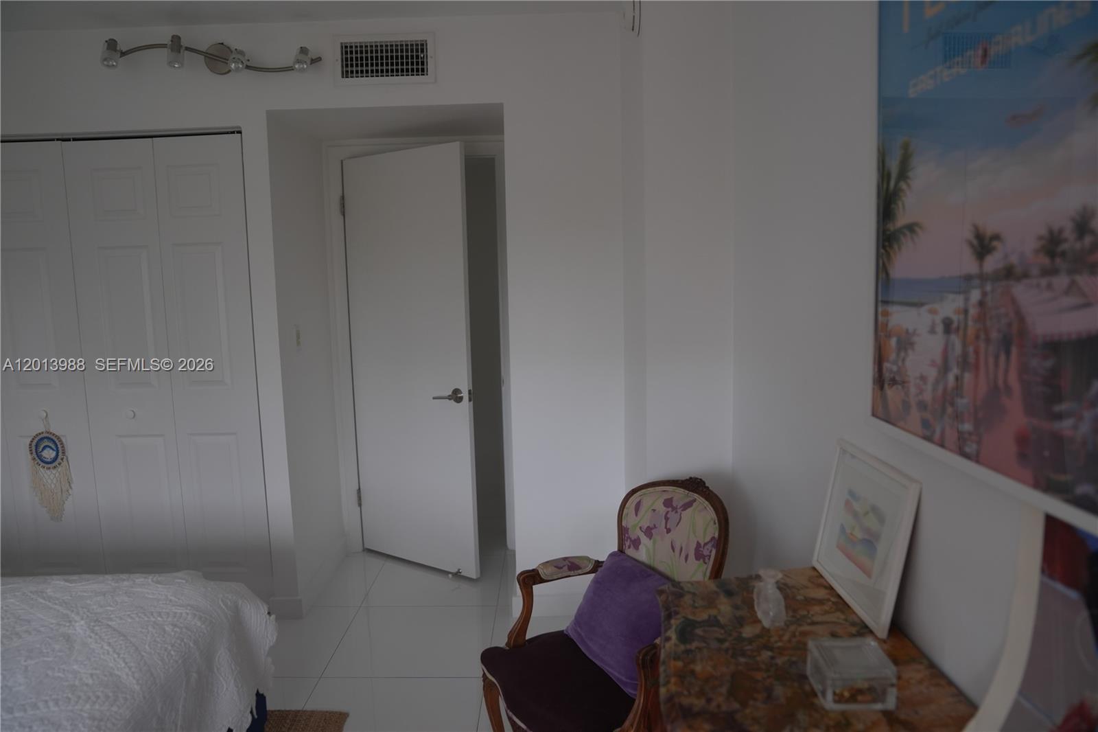 ADMIRALS PORT CONDO WEST - Residential