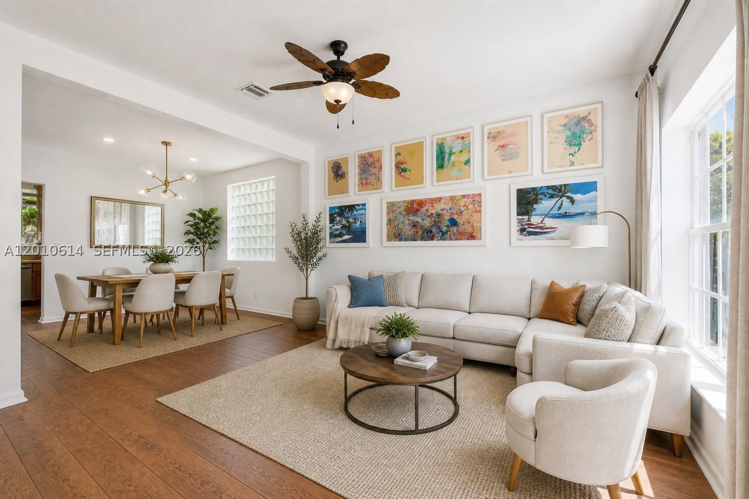 PALM POINTE - Residential