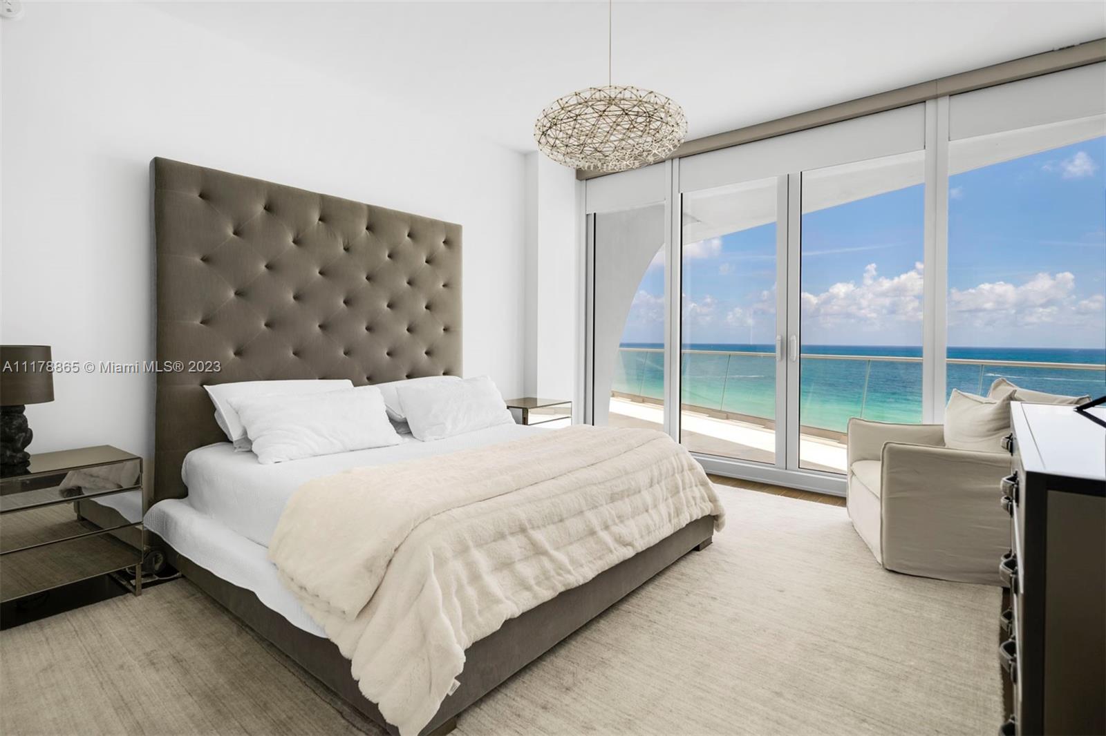 JADE SIGNATURE - Residential