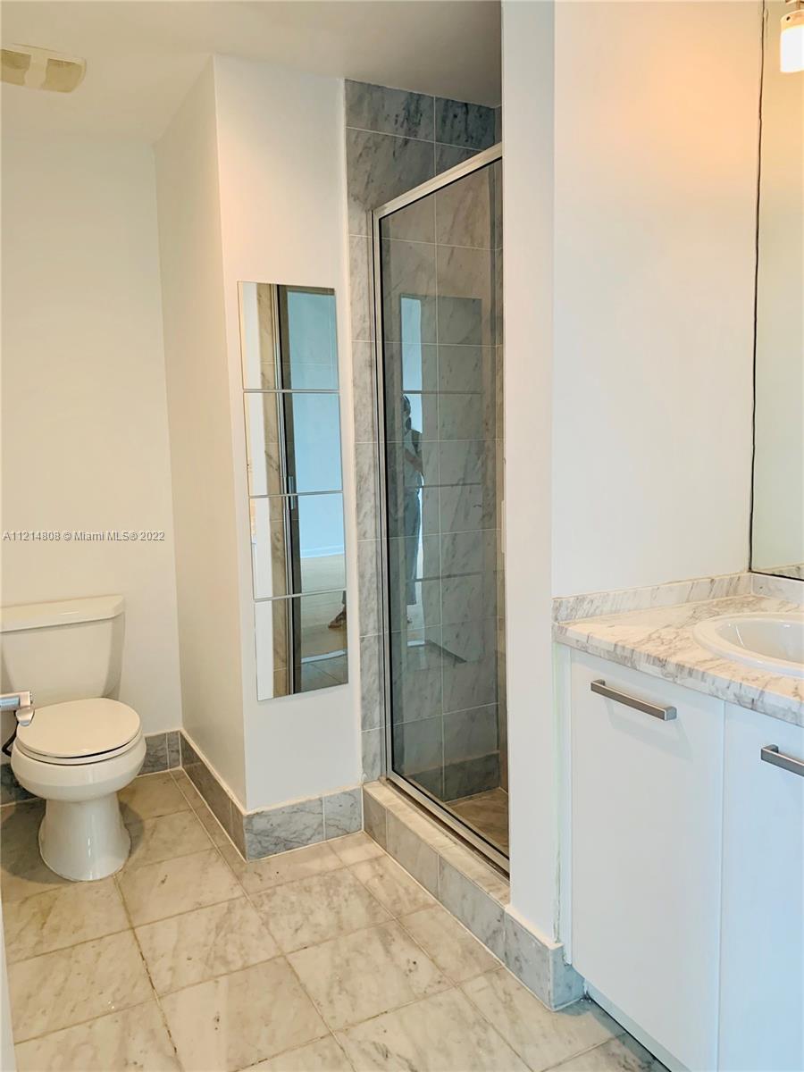 VIZCAYNE SOUTH CONDO - Residential Lease