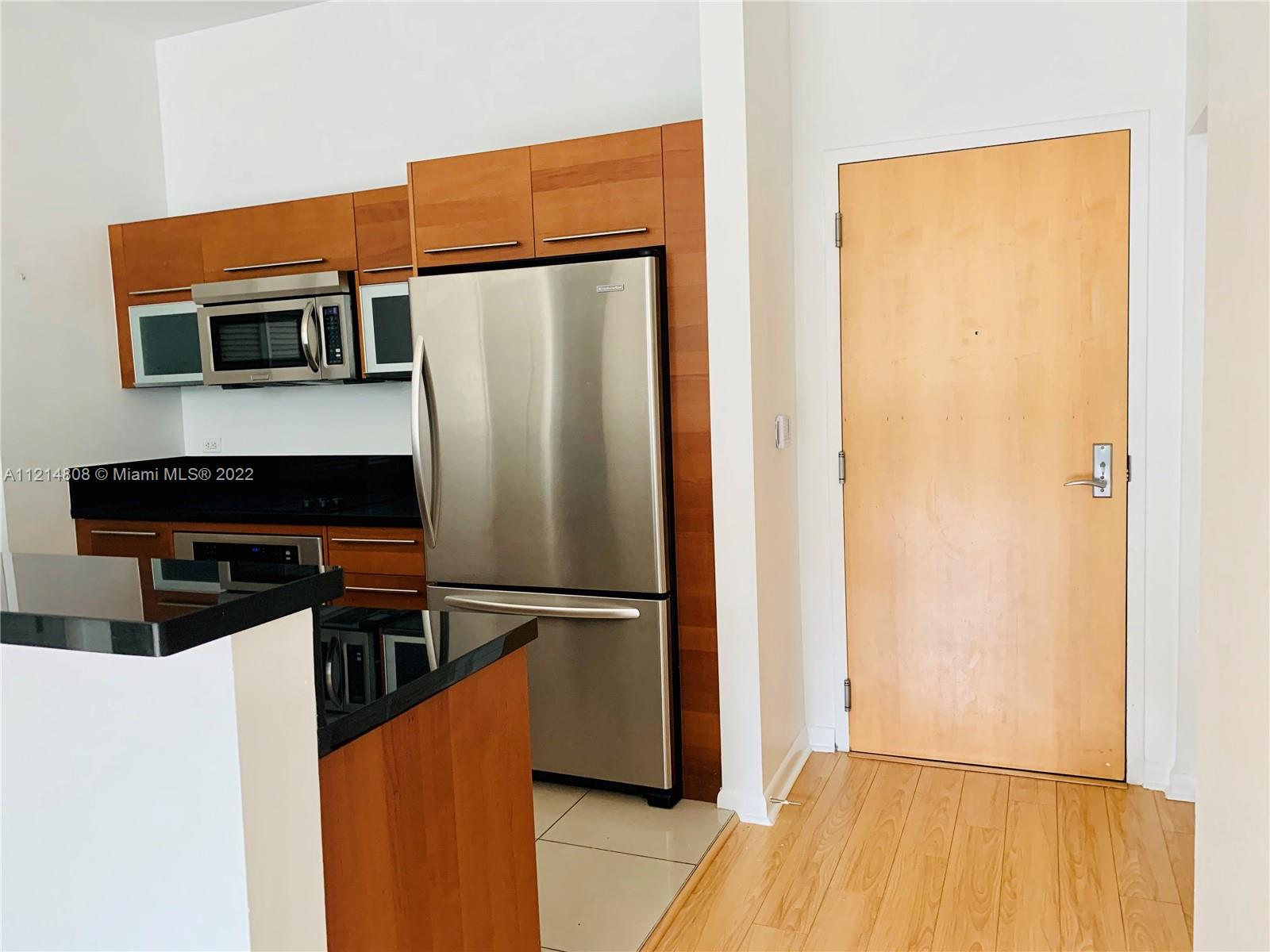 VIZCAYNE SOUTH CONDO - Residential Lease