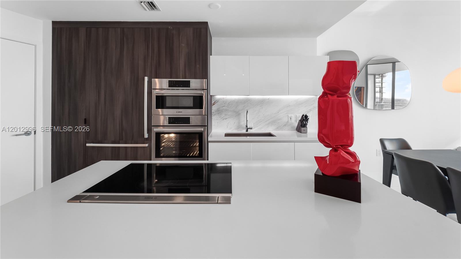 PARAMOUNT MIAMI WORLDCENT - Residential