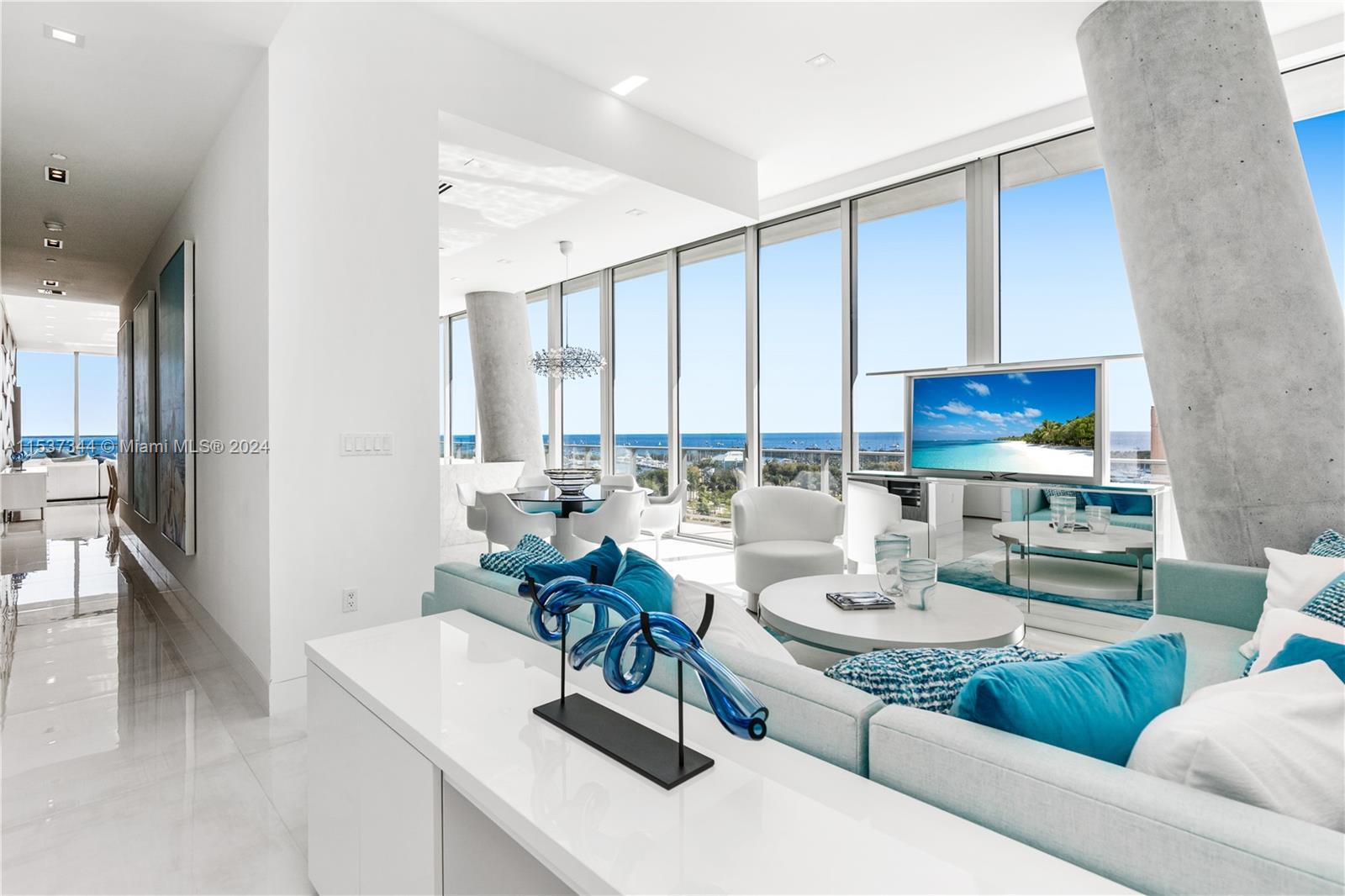 THE GROVE AT GRAND BAY - Residential