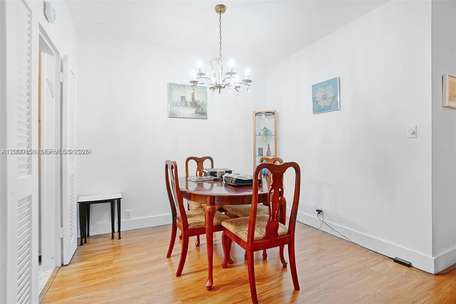 MIMOSA CONDO - Residential