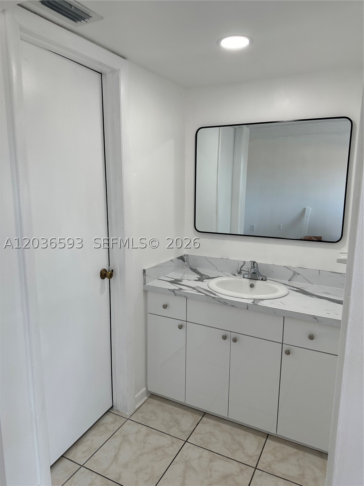 WESTLAND COURTS CONDO - Residential Lease