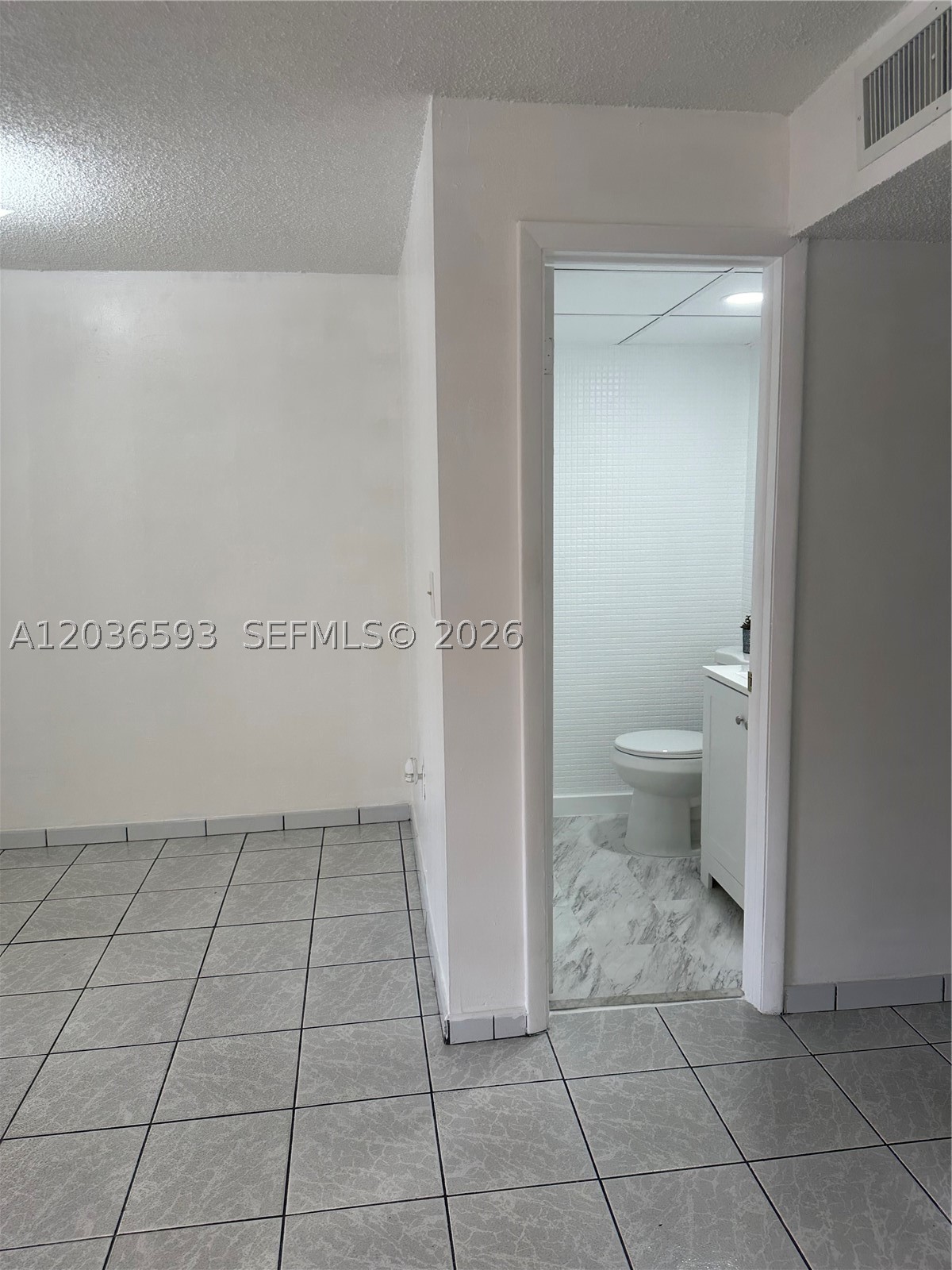 WESTLAND COURTS CONDO - Residential Lease