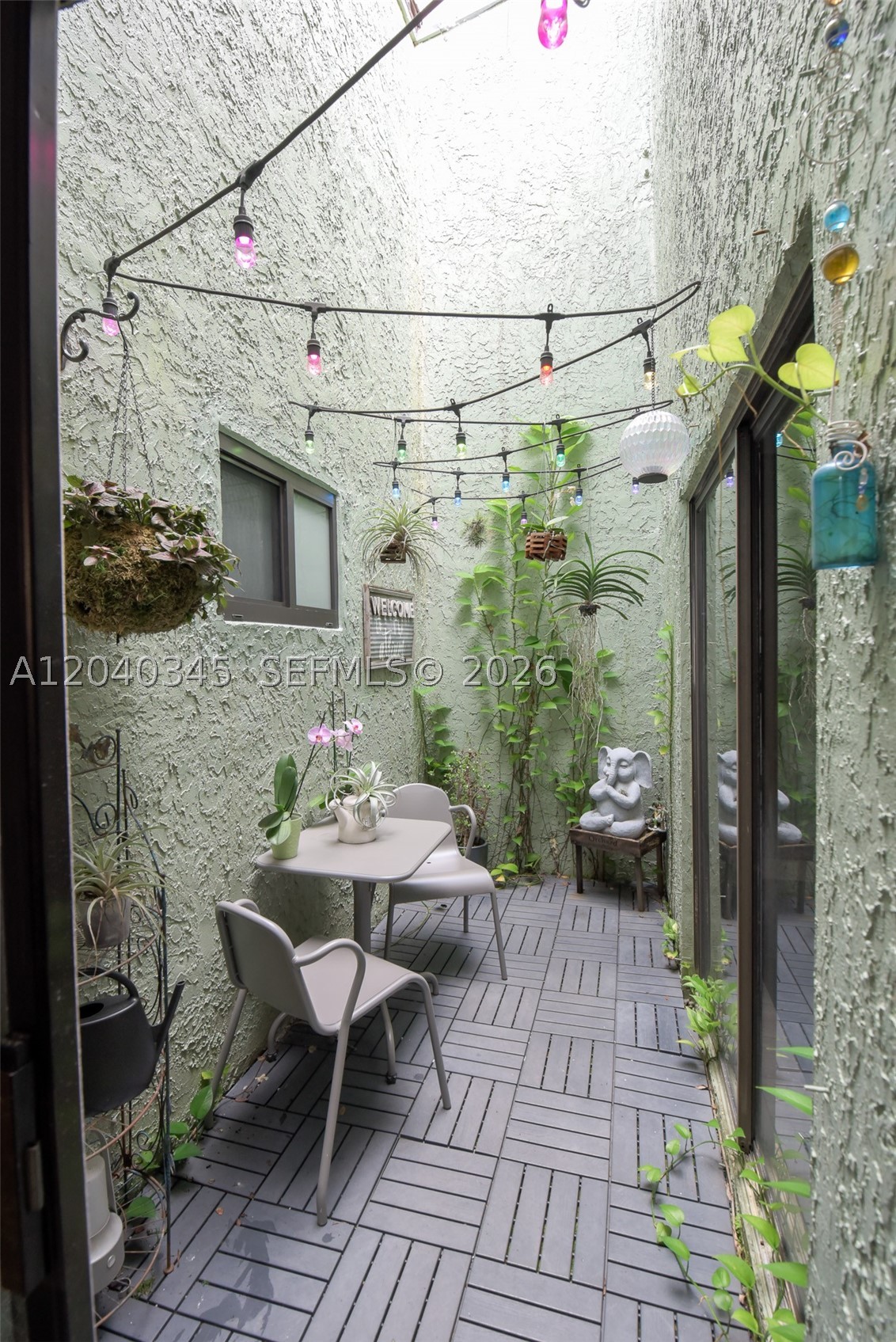 MAPLELEAF PATIO VILLAS AT - Residential