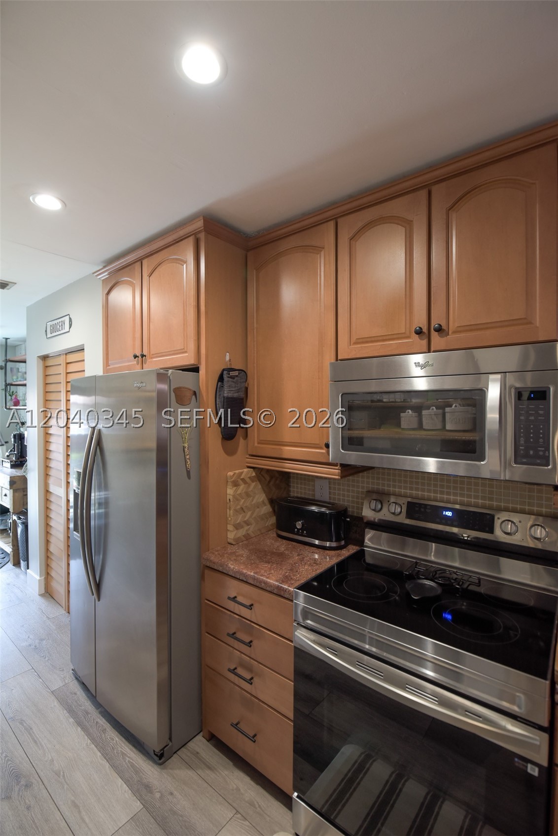 MAPLELEAF PATIO VILLAS AT - Residential