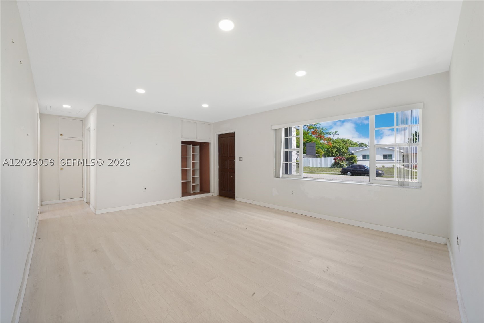Coral Park - Residential