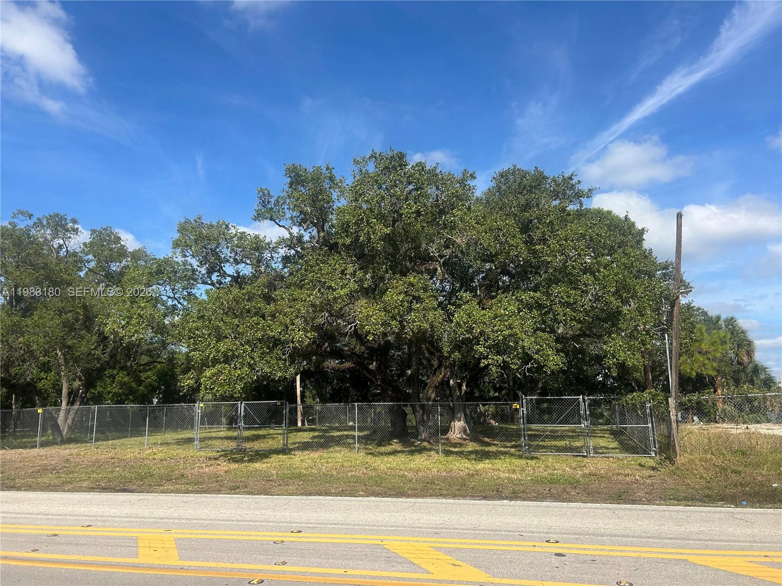 RAVENSWOOD 26TH AVE FLL A - Land