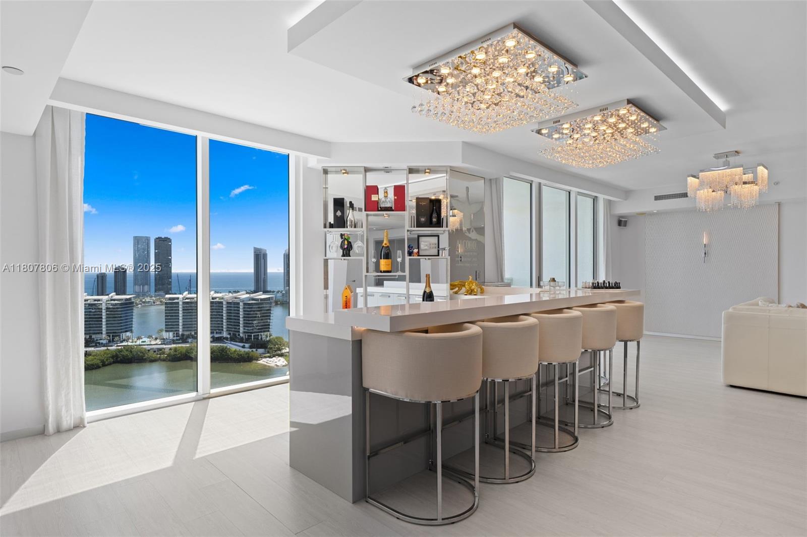 THE PENINSULA II CONDO - Residential
