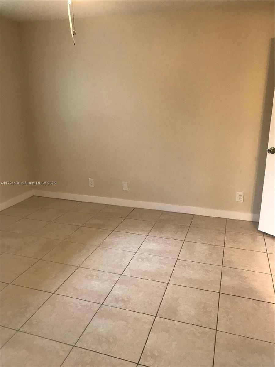 PRESERVE AT AVERY LAKES - Residential Lease