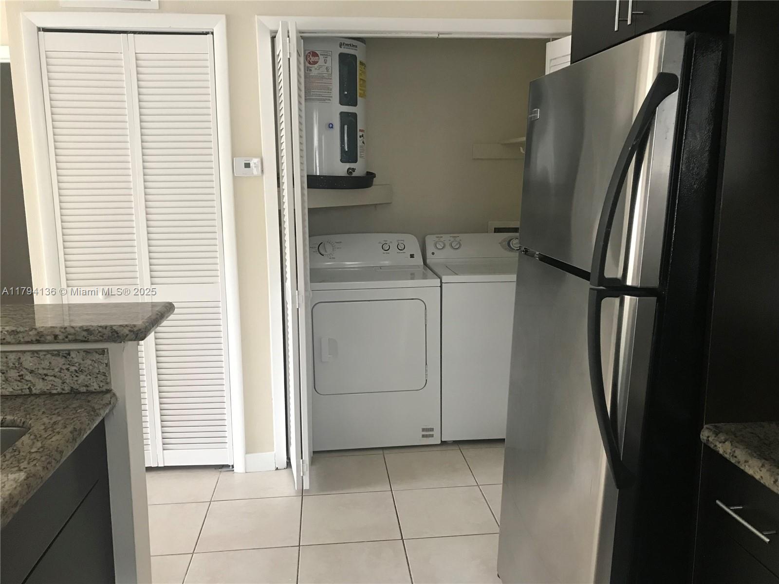 PRESERVE AT AVERY LAKES - Residential Lease