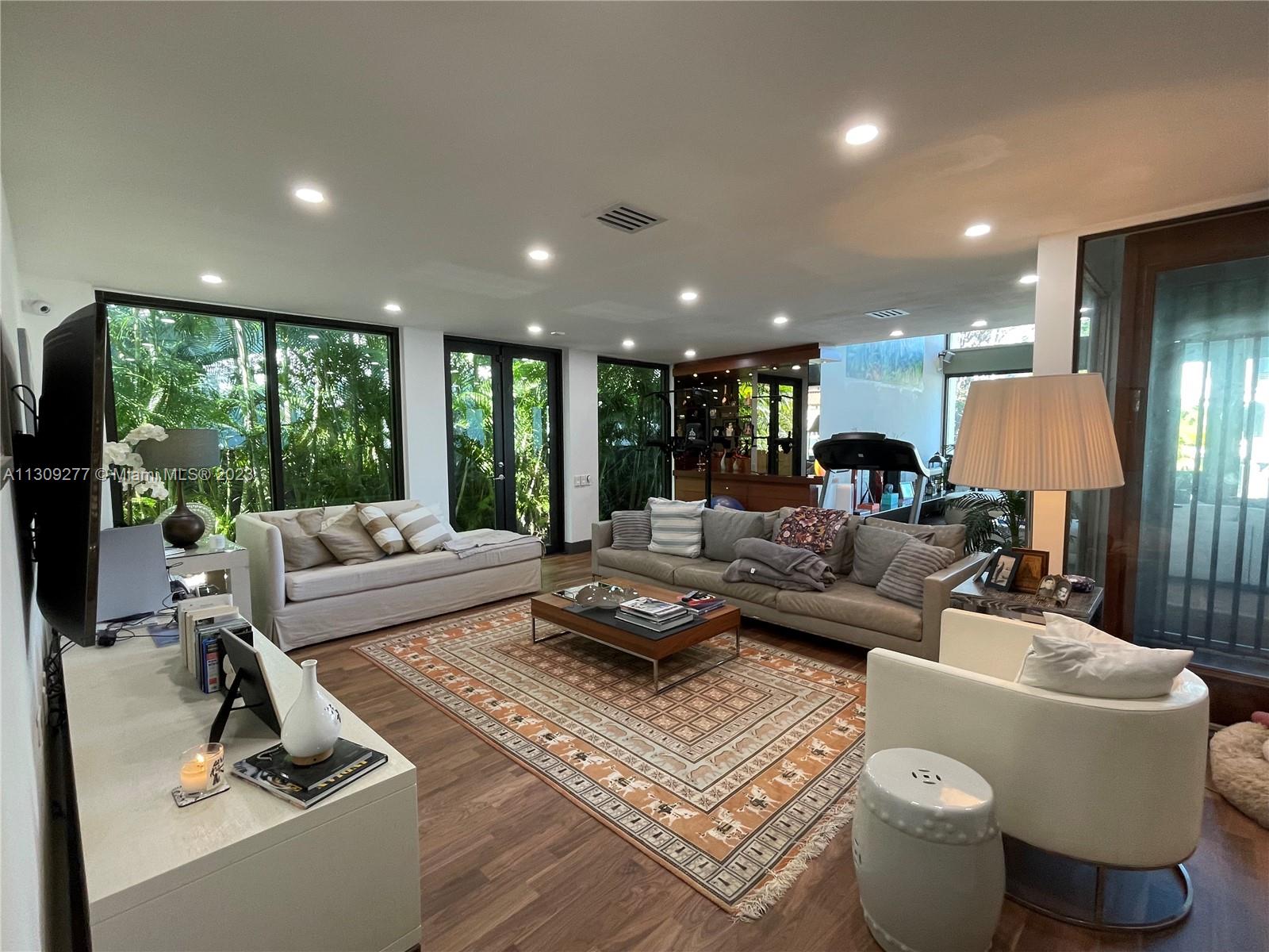 SAN SOUCI ESTATES - Residential