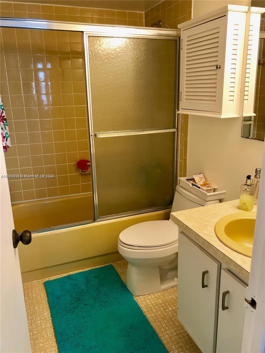 THE ISLES CONDO - Residential