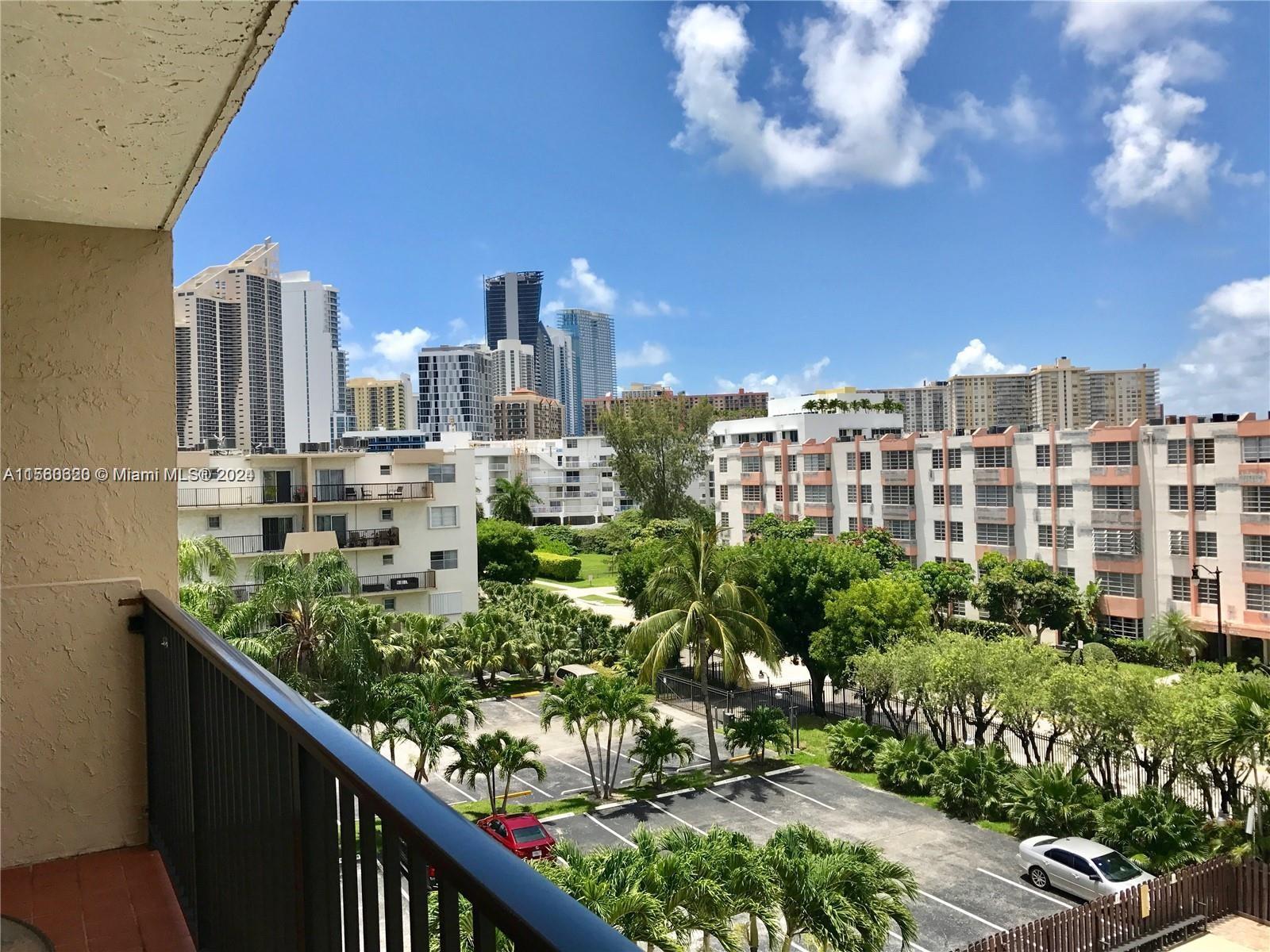 THE ISLES CONDO - Residential