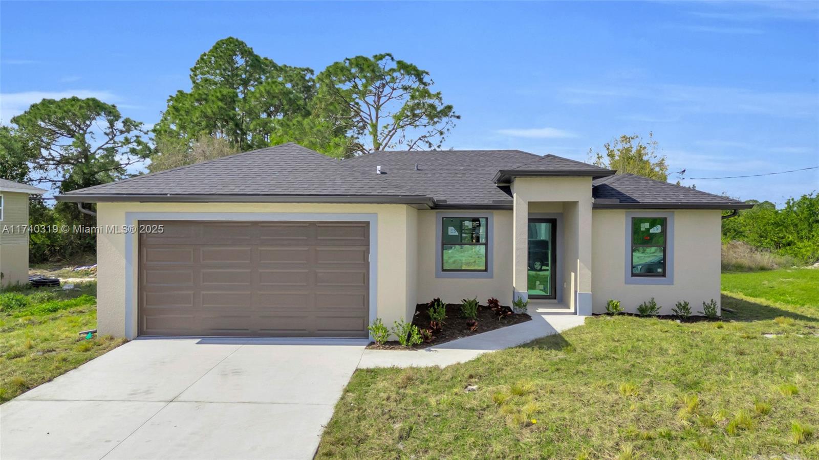 LEHIGH ACRES - Residential