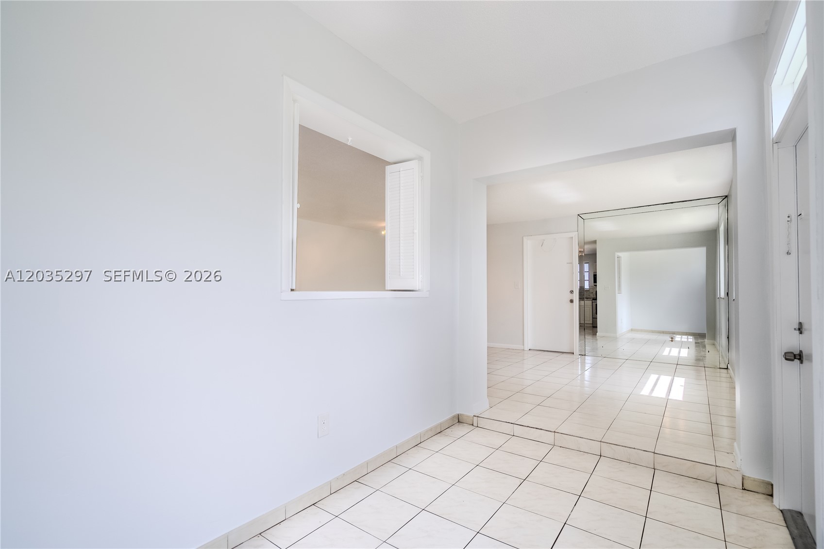 STRAND PLAZA CONDO - Residential