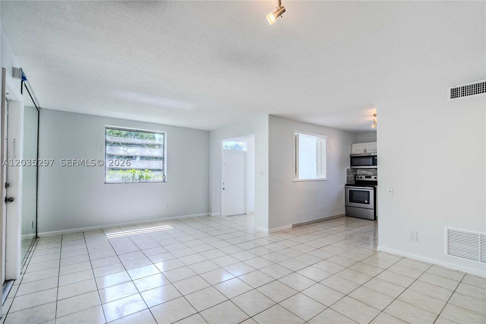 STRAND PLAZA CONDO - Residential