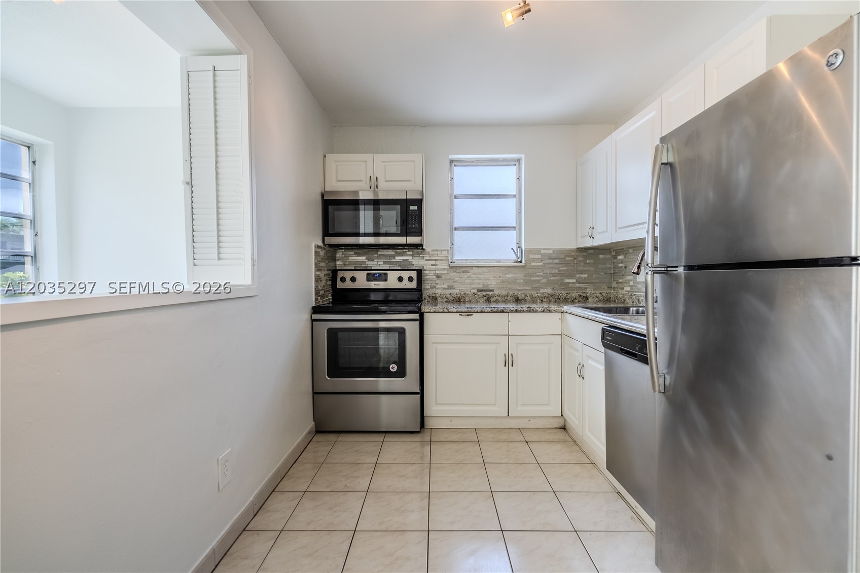 STRAND PLAZA CONDO - Residential
