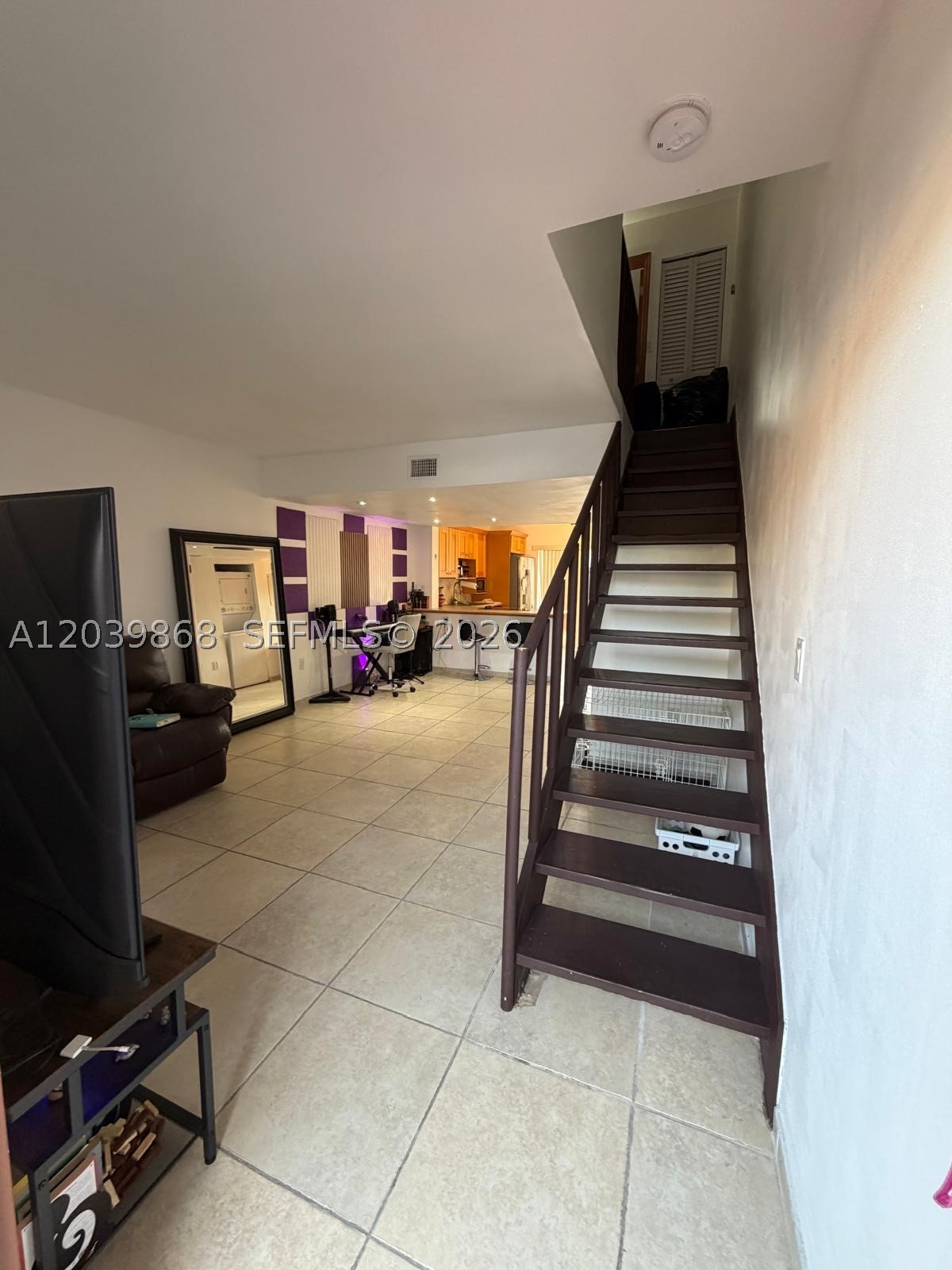 MIRA VILLAS CONDO - Residential
