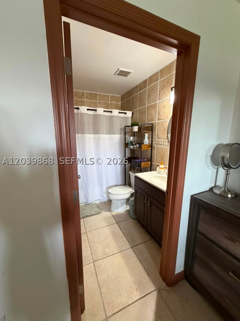 MIRA VILLAS CONDO - Residential