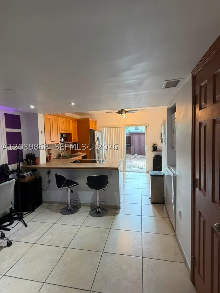 MIRA VILLAS CONDO - Residential