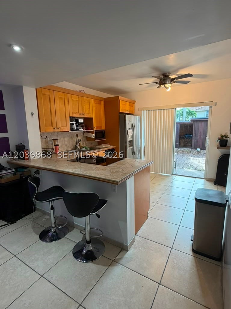MIRA VILLAS CONDO - Residential