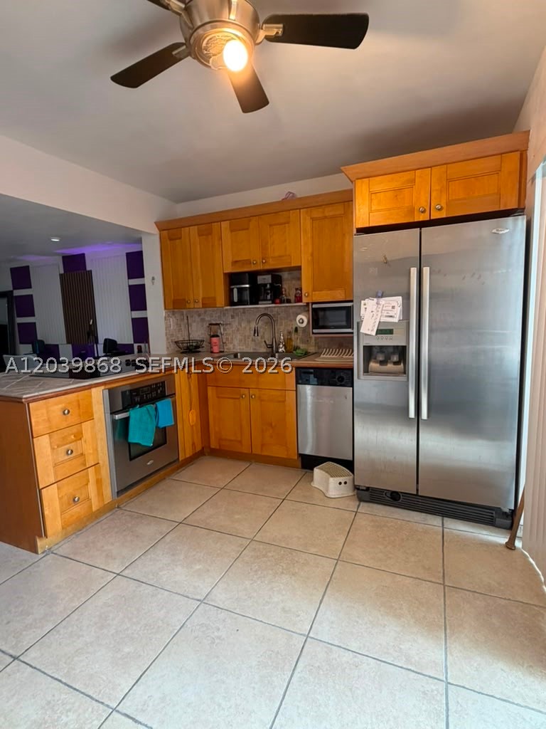 MIRA VILLAS CONDO - Residential