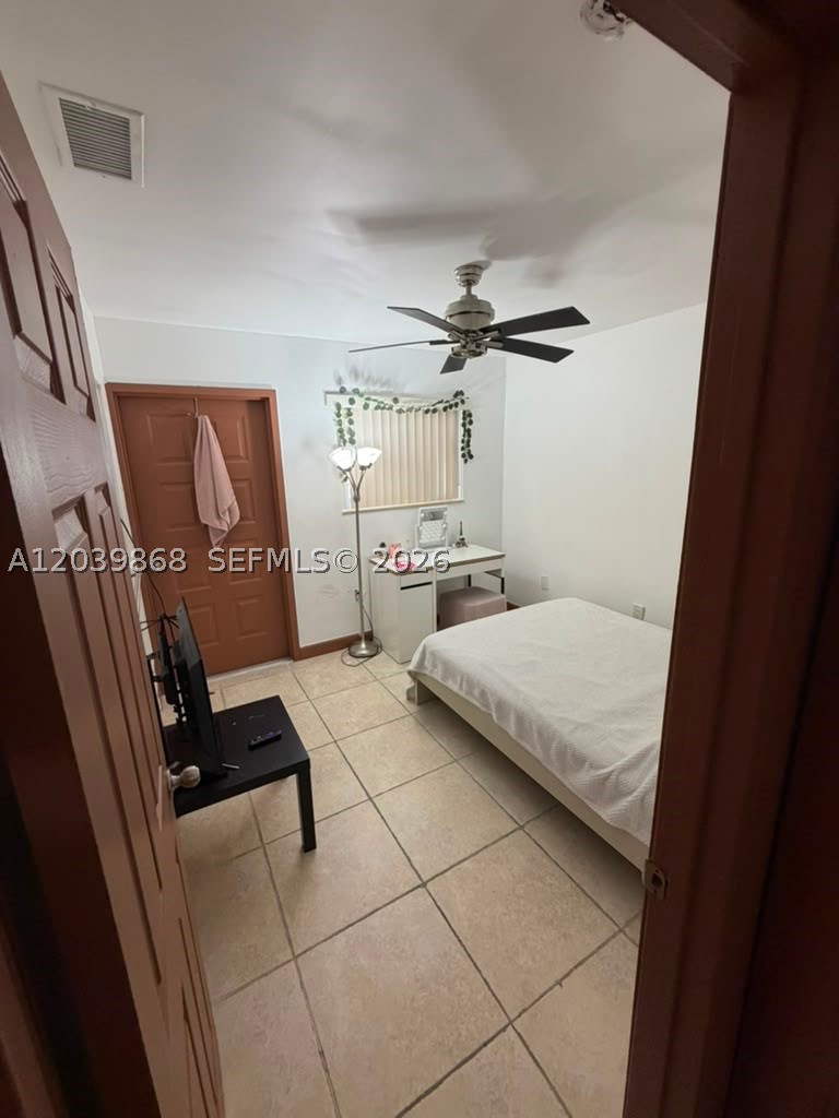 MIRA VILLAS CONDO - Residential