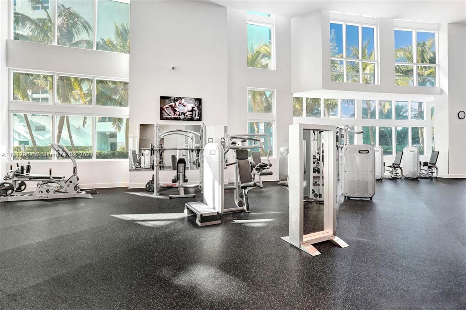 QUANTUM ON THE BAY CONDO - Residential