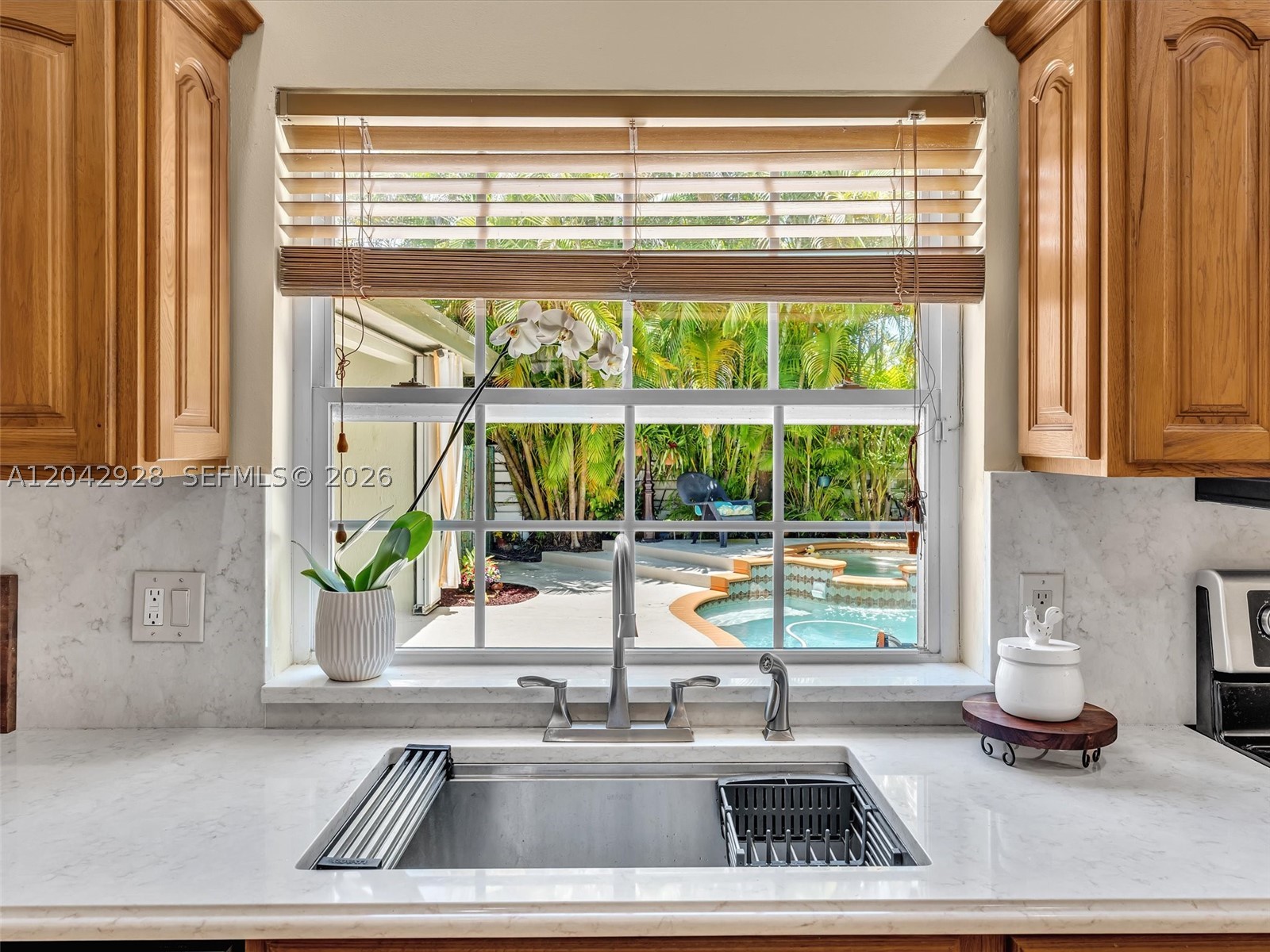 COUNTRY WALK PATIO HOMES - Residential