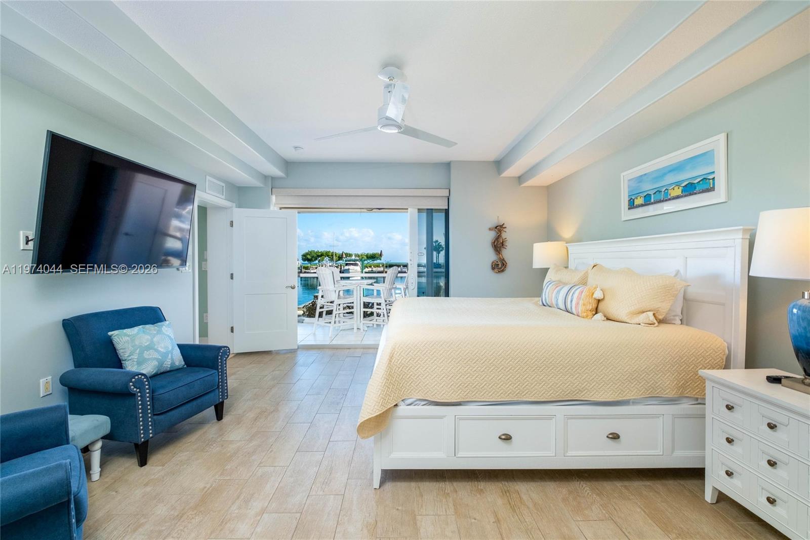 THE DOLPHIN AT MARINERS C - Residential