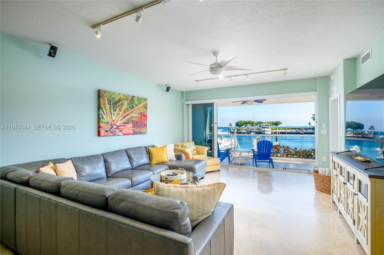 THE DOLPHIN AT MARINERS C - Residential