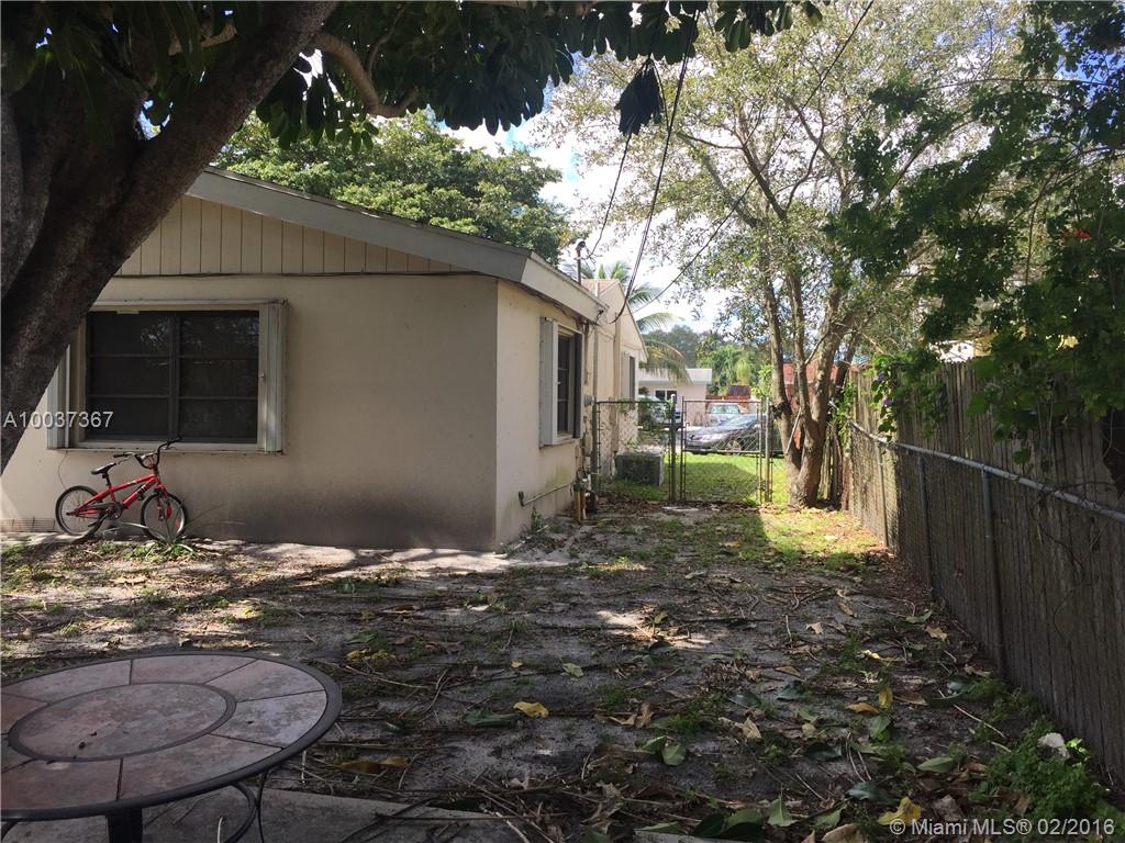 Driftwood Estates 2 43-4 - Residential Lease