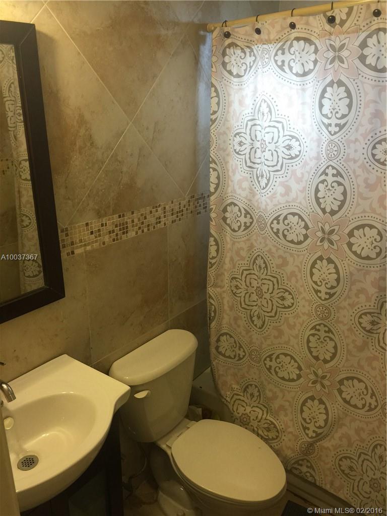 Driftwood Estates 2 43-4 - Residential Lease