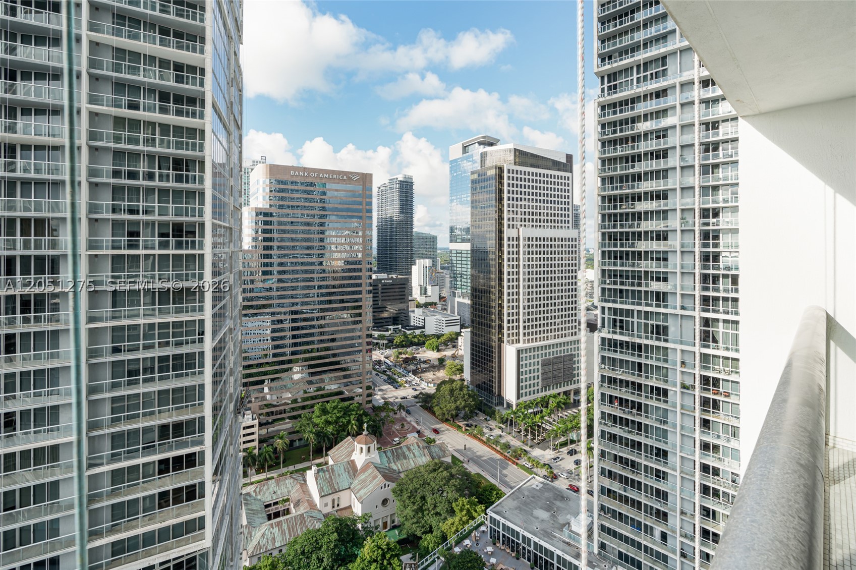 ICONBRICKELL CONDO NO 1 - Residential