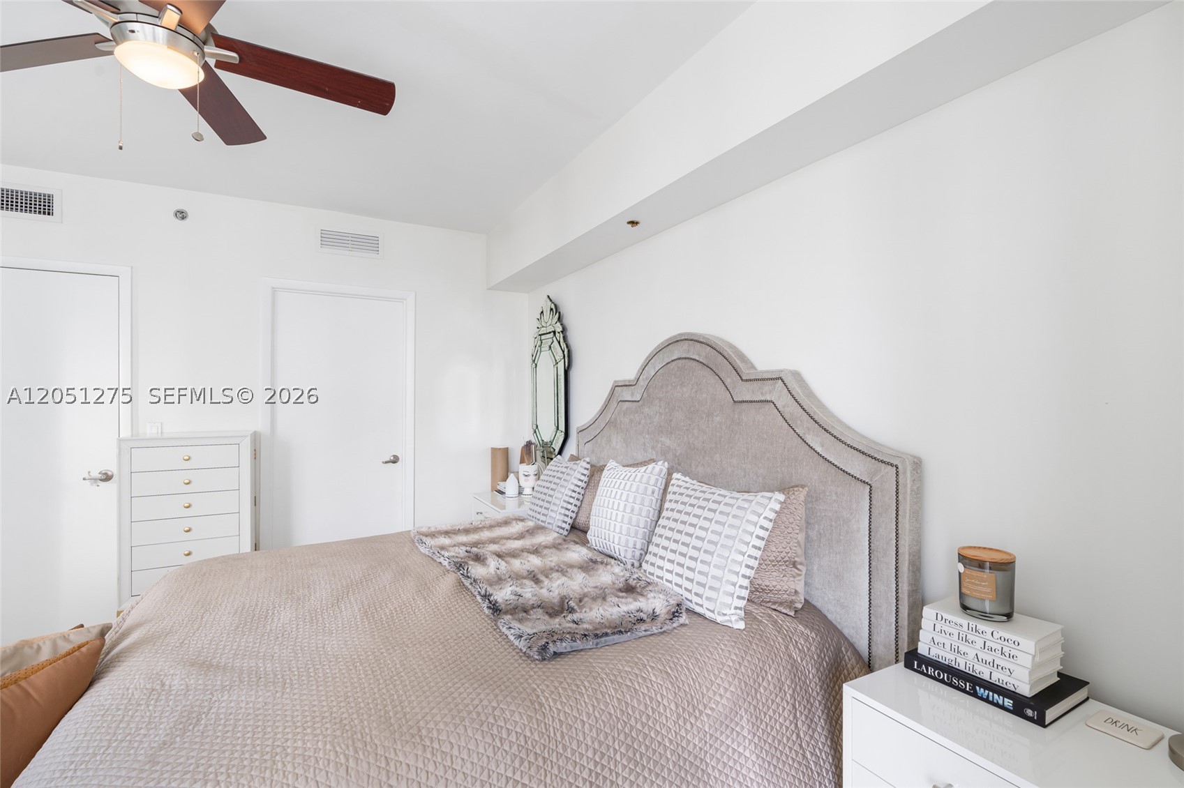 ICONBRICKELL CONDO NO 1 - Residential