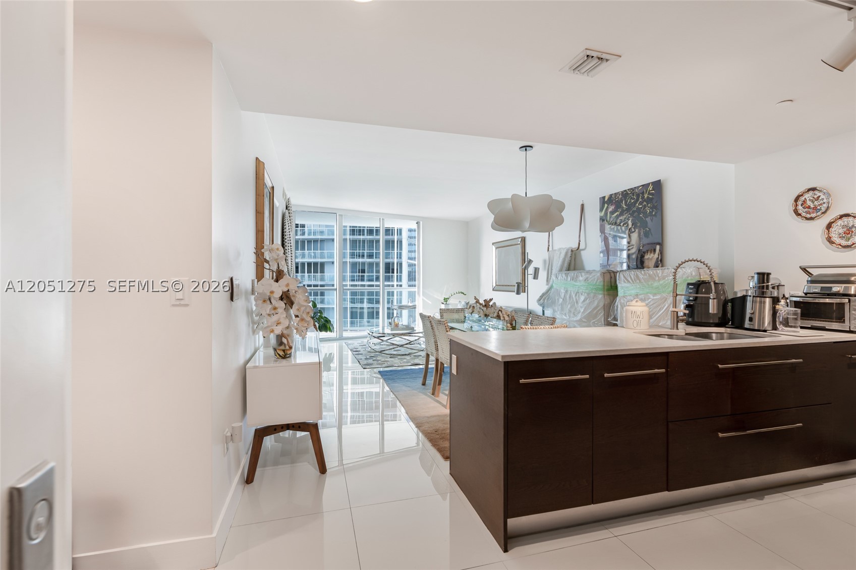 ICONBRICKELL CONDO NO 1 - Residential