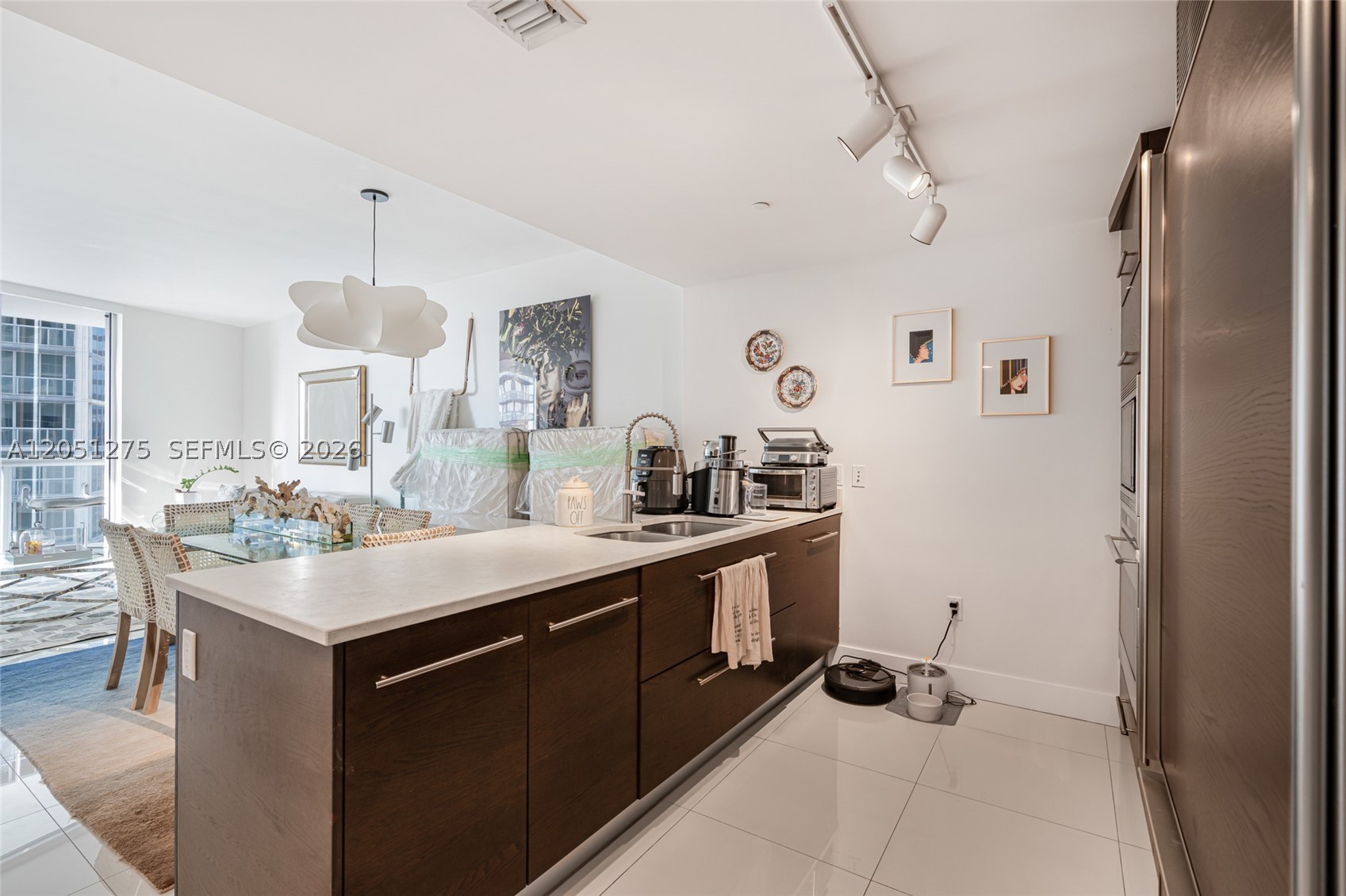 ICONBRICKELL CONDO NO 1 - Residential