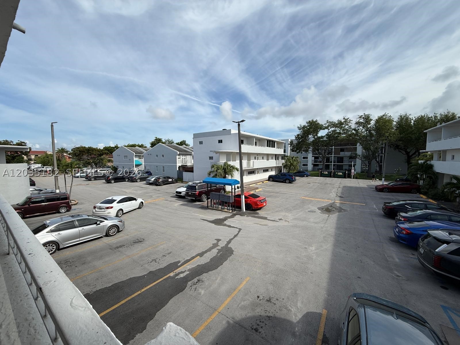 SAVANNAH APARTMENTS CONDO - Residential Lease