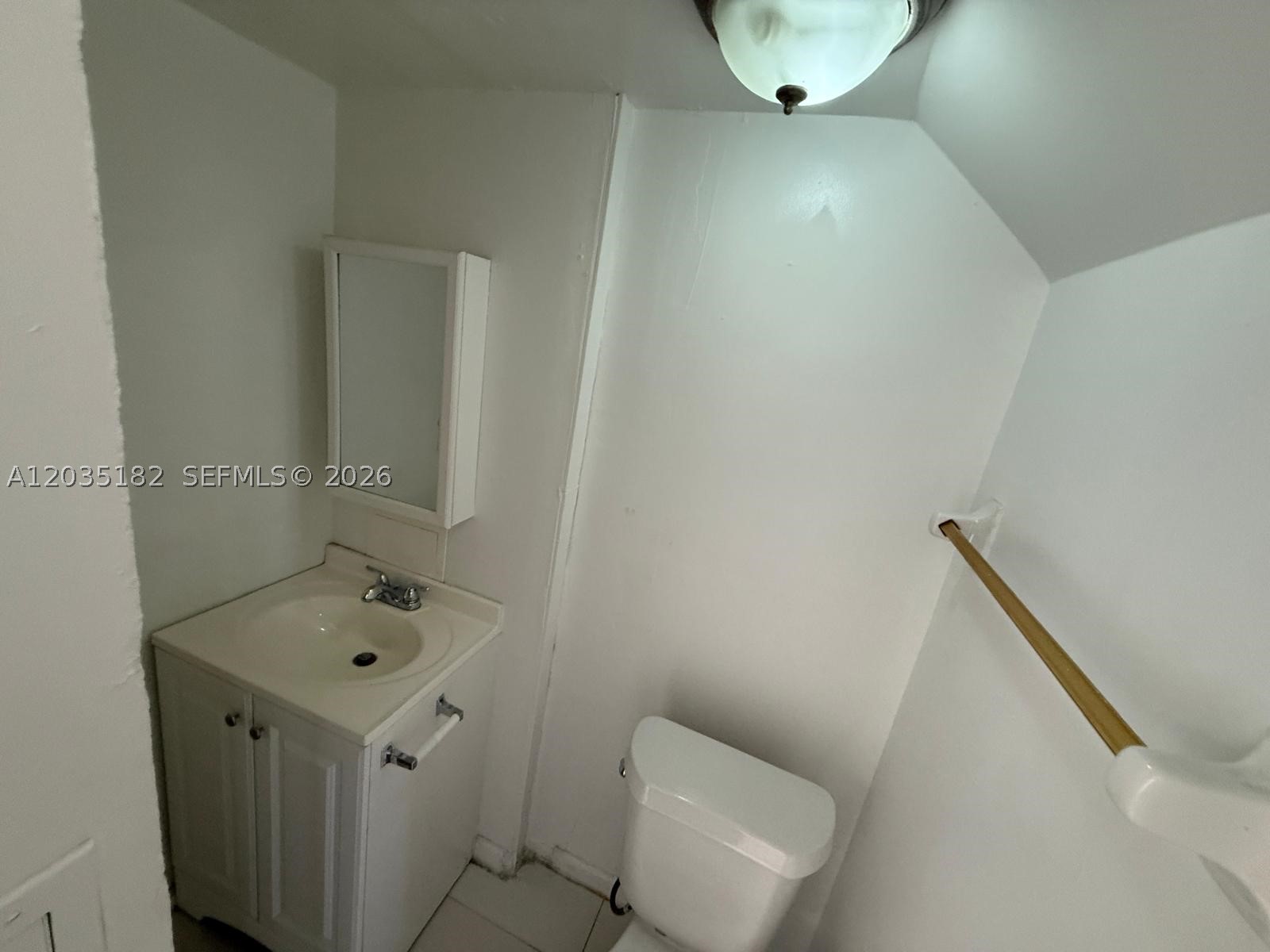 SAVANNAH APARTMENTS CONDO - Residential Lease