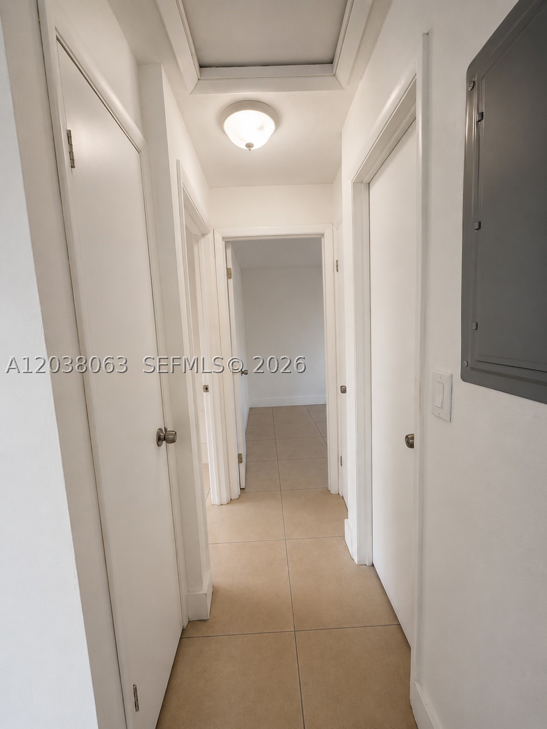 17TH AVE MANOR - Residential Lease