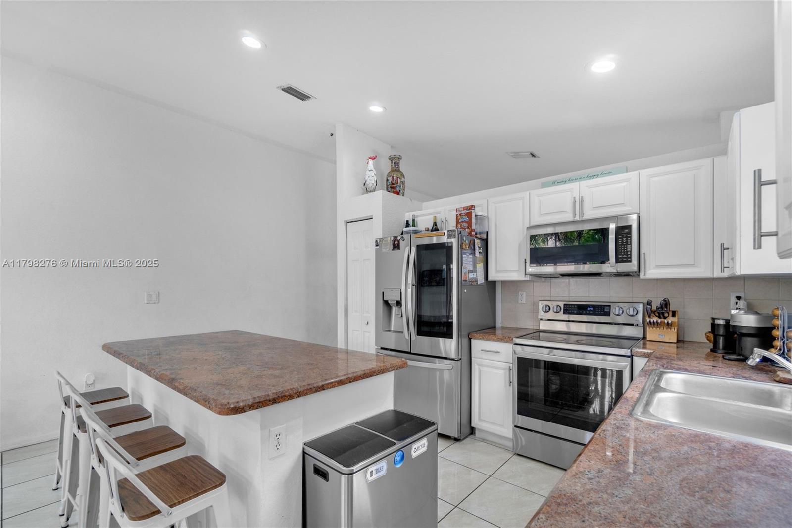 SHORES AT KEYS GATE - Residential