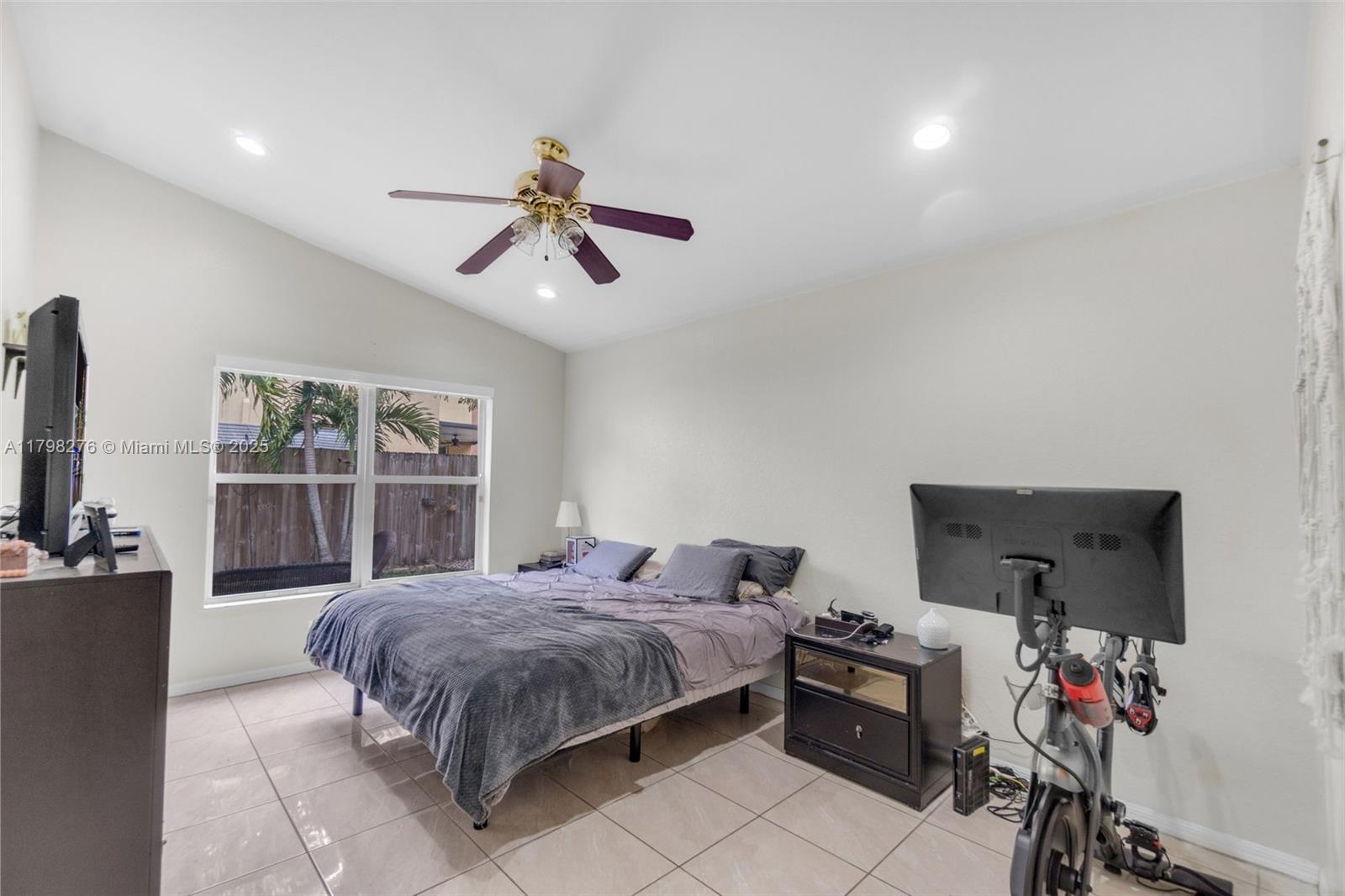 SHORES AT KEYS GATE - Residential