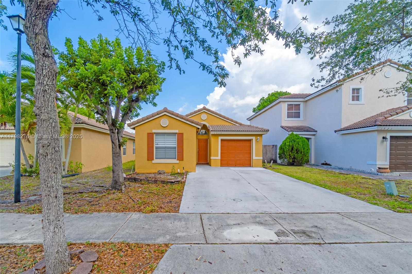 SHORES AT KEYS GATE - Residential