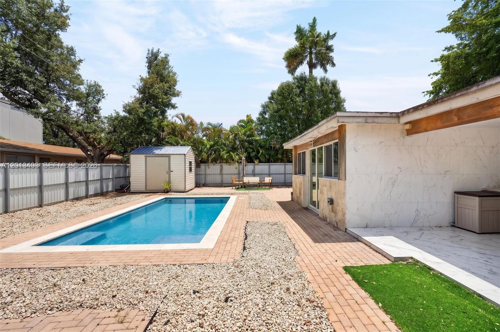 F A BARRETTS SUB OF W1/2 - Residential