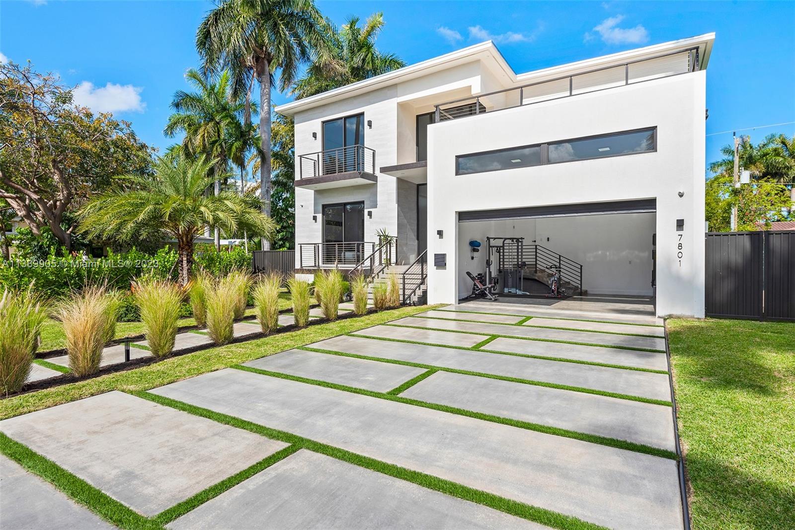 NORTH BAY ISLAND - Residential